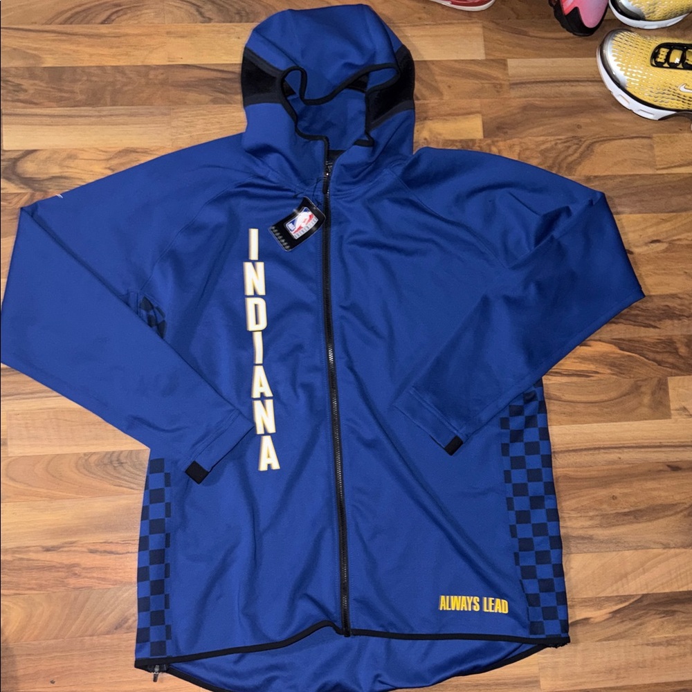 New Nike Indiana Pacers Team Issue Hooded Jacket